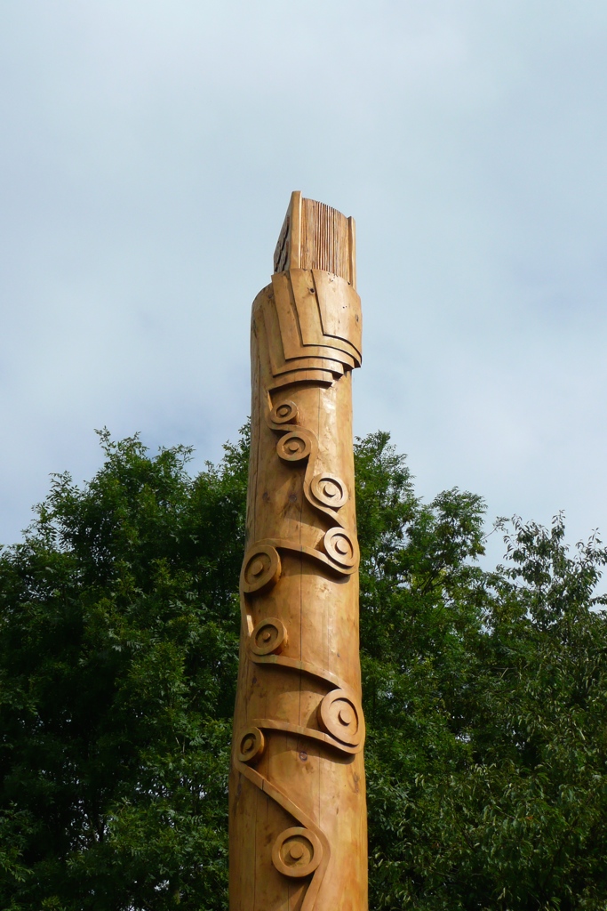 abstract art wooden totem pole wildchild designs